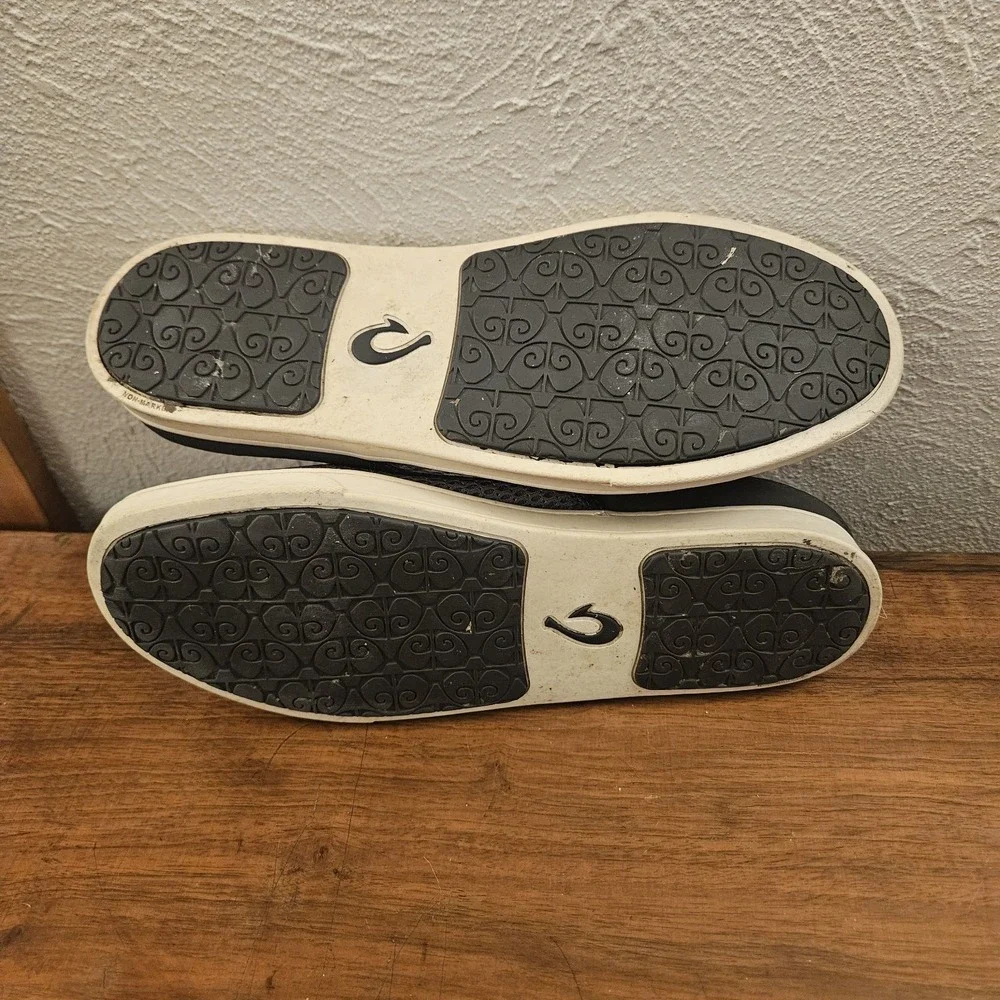 OluKai Pehuea Slip On Sneaker Womens Size 11‎ Gray Perforated Mesh Beach